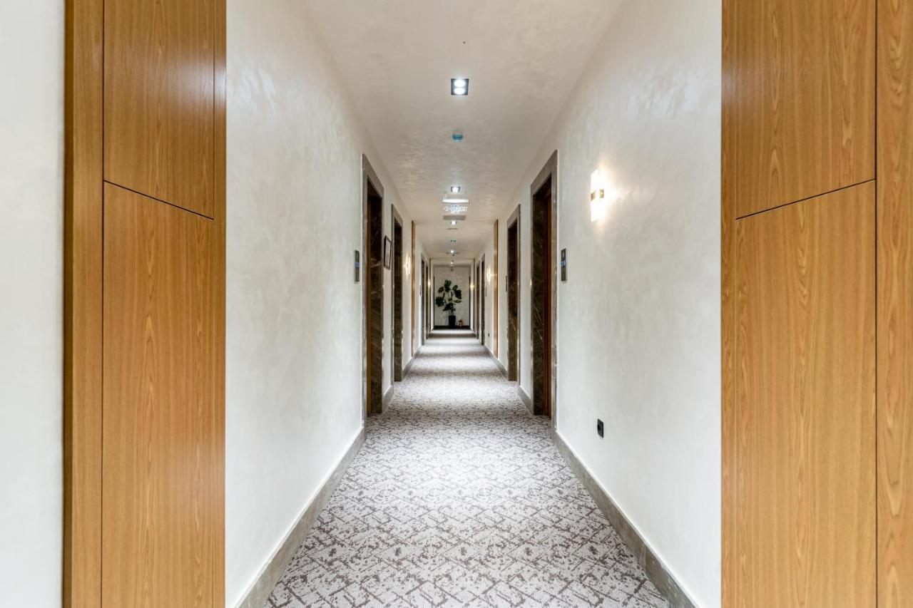 Mirzo Hotel Ташкент Экстерьер фото