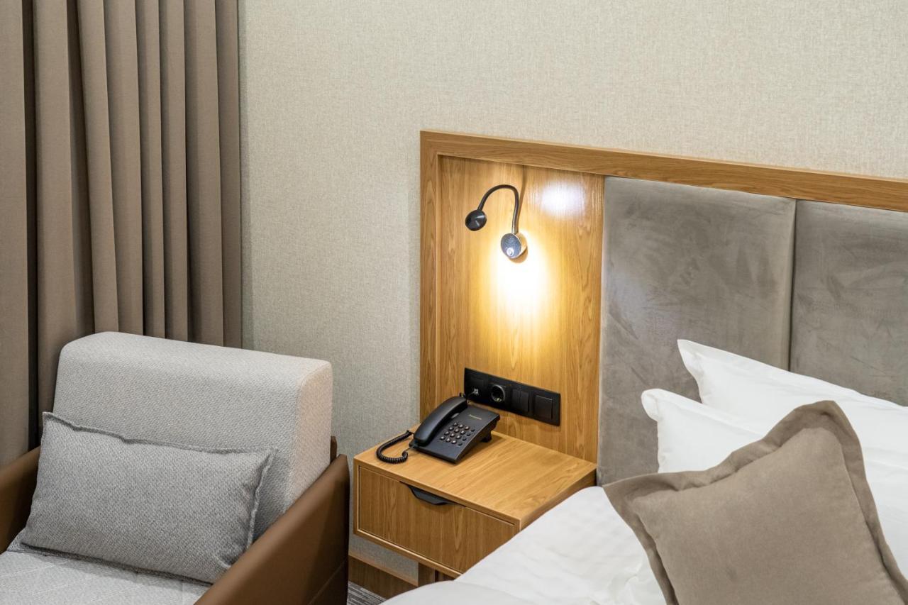 Mirzo Hotel Ташкент Экстерьер фото